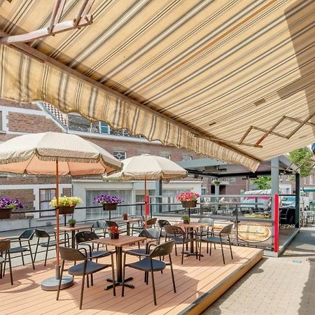 Bed and Breakfast Cafe Rene Борглон Экстерьер фото